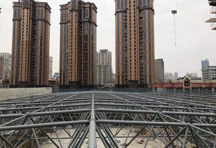 德阳螺栓球网架结构